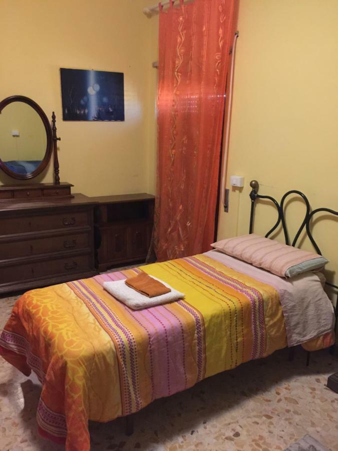 לידו די אוסטיה Appartamento Zia Gesina מראה חיצוני תמונה